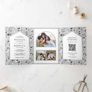 Modernes graues Terrazzo Foto QR Code Hochzeit Dreifach Gefaltete Einladung