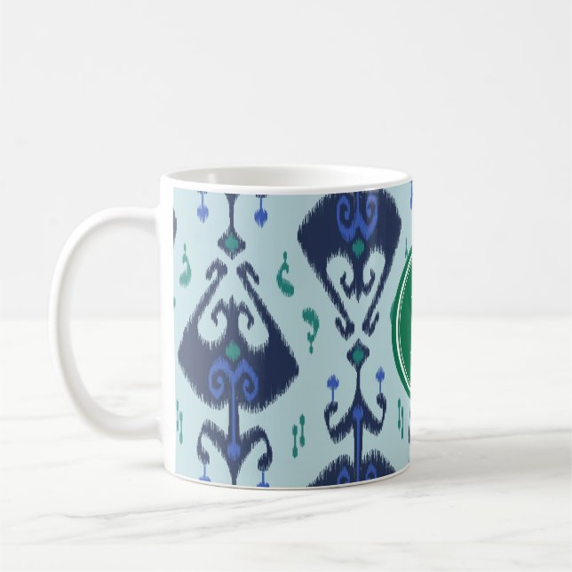 Modernes grün-blaues ikat Stammes- Mustermonogramm Kaffeetasse (Links)