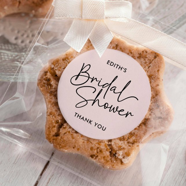 Modernes handgeschriebenes Brautparty Runder Aufkleber (Handwritten Typography Script for Bridal Shower Party)