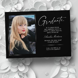 Modernes, handgeschriebenes Ink Script Graduate 2 Ankündigung