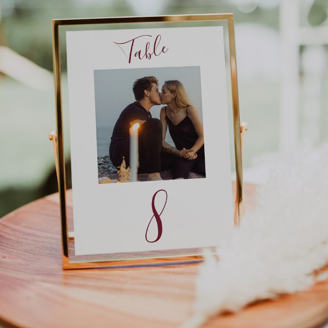 Modernes handgeschriebenes Skript Hochzeitskennzei Tischnummer (Von Creator hochgeladen)