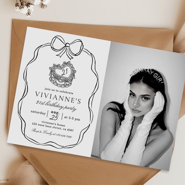 Modernes handgezeichnetes Black Bow Girl Geburtsta Einladung (Von Creator hochgeladen)