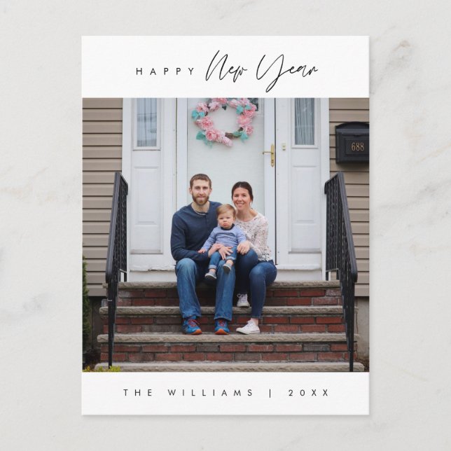 Modernes Happy New Year Gruß Familie Foto Postkarte (Vorderseite)