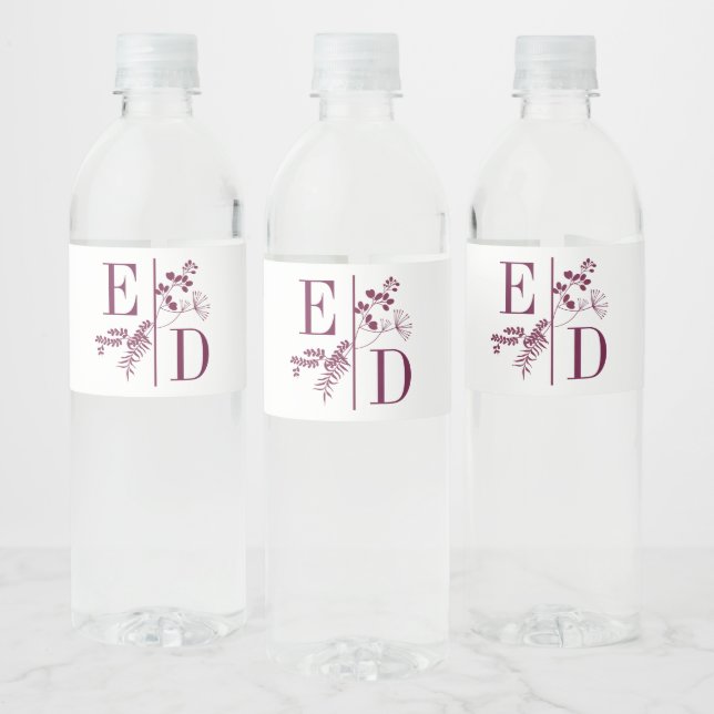 Modernes Hochzeitburgundy Initials Water Bottle La Wasserflaschenetikett (Flaschen)