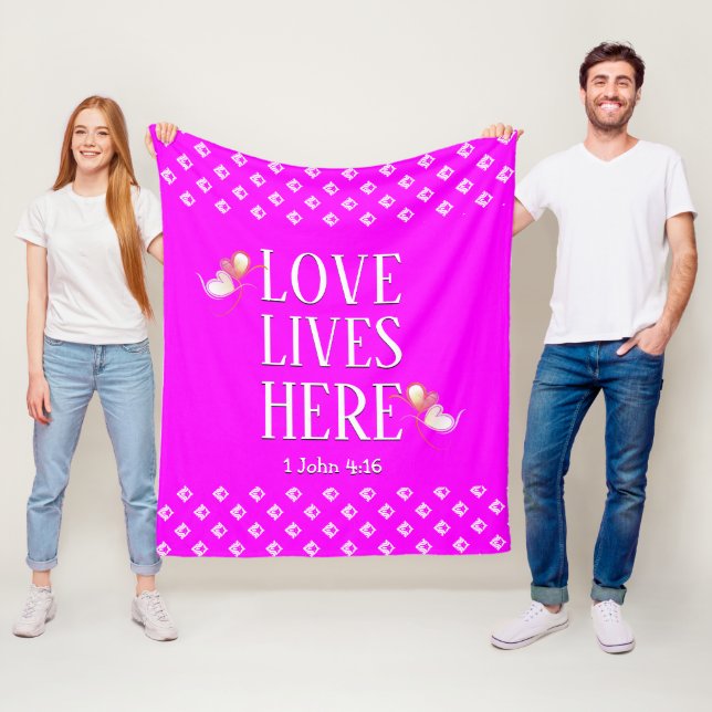 Modernes HOT PINK | LIEBE LEBT HIER individuell ei Fleecedecke (Beispiel)