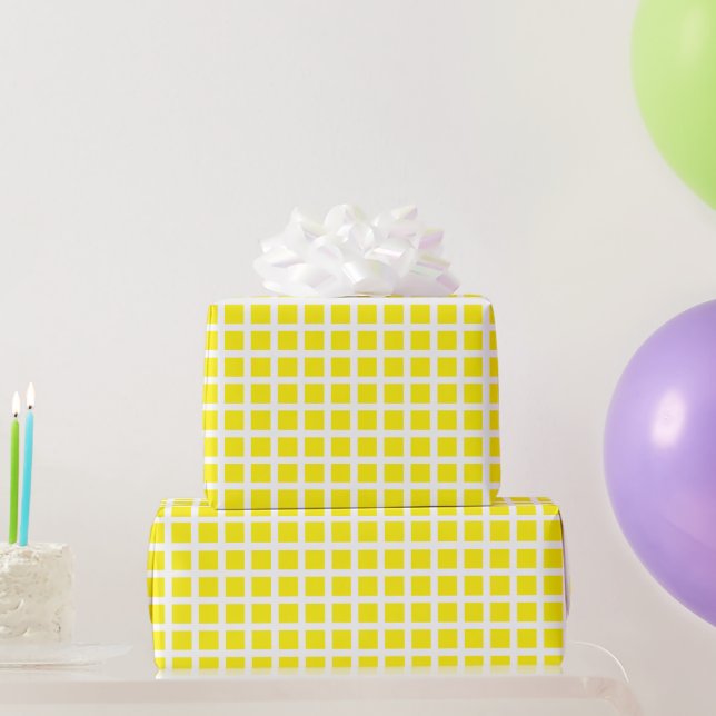 Modernes, kariertes, gelbliches Muster Geschenkpapier (Partygeschenke)
