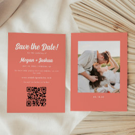 Modernes Korallenrosa QR Code Hochzeit Save The Date