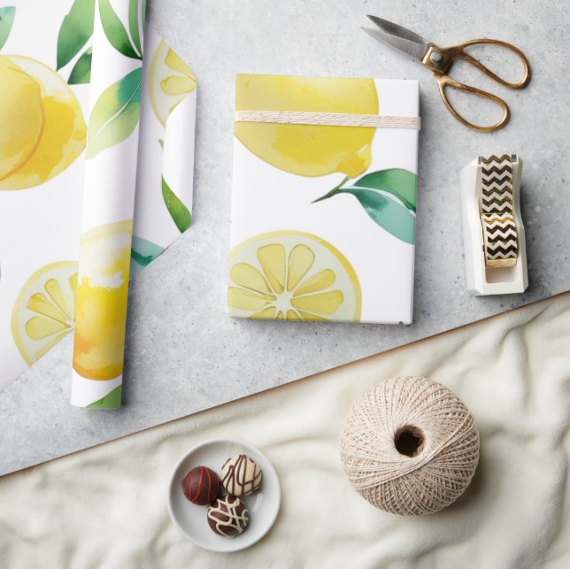 Modernes lemonblaues Blumenskript-Brautparty Geschenkpapier (Kunsthandwerk)