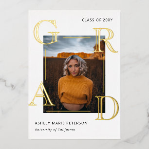 Modernes Letters Grad Gold Foto Abschluss Folieneinladung