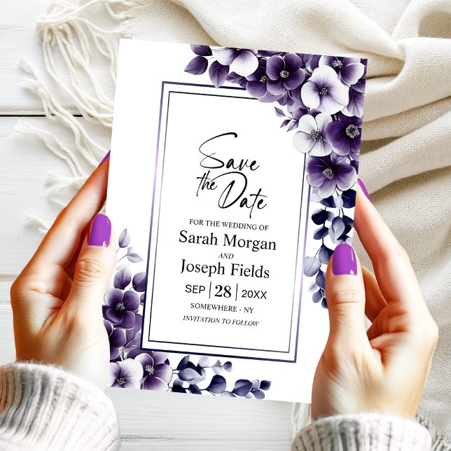 Modernes Lila Blumenmotiv Save the Date Einladung (Von Creator hochgeladen)