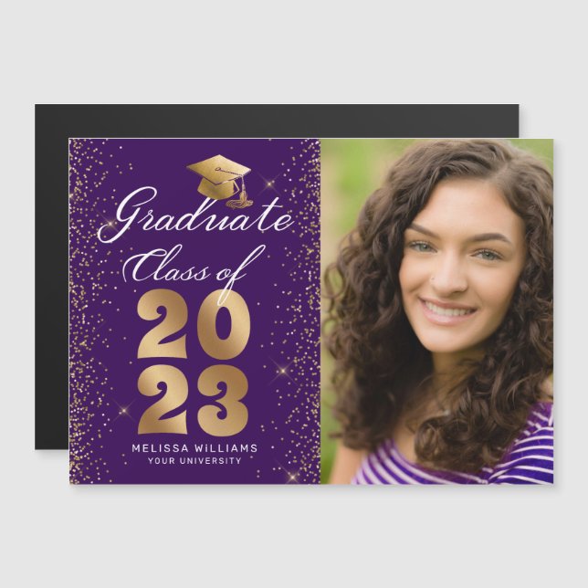 Modernes Lila Gold Script Cap Glitzer Foto Grad Magnetkarte (Vorne/Hinten)