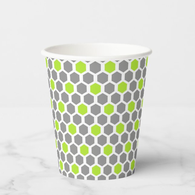 Modernes Lime Green Gray Hexagon-Muster Pappbecher (Vorderseite)