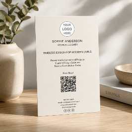 Modernes Logo QR Minimalistisches Professionelles Flyer