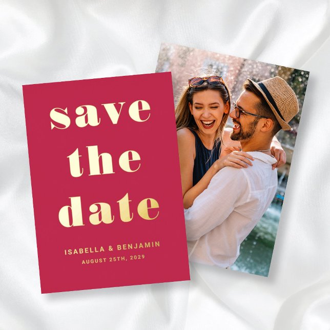 Modernes Magenta-Foto Save the Date Goldene Fossil Folieneinladung (Modern Magenta Photo Save The Date Gold Foil Foil Invitation)
