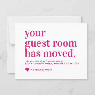 Modernes Magenta Pink Typografy Guest Room Moving Ankündigung