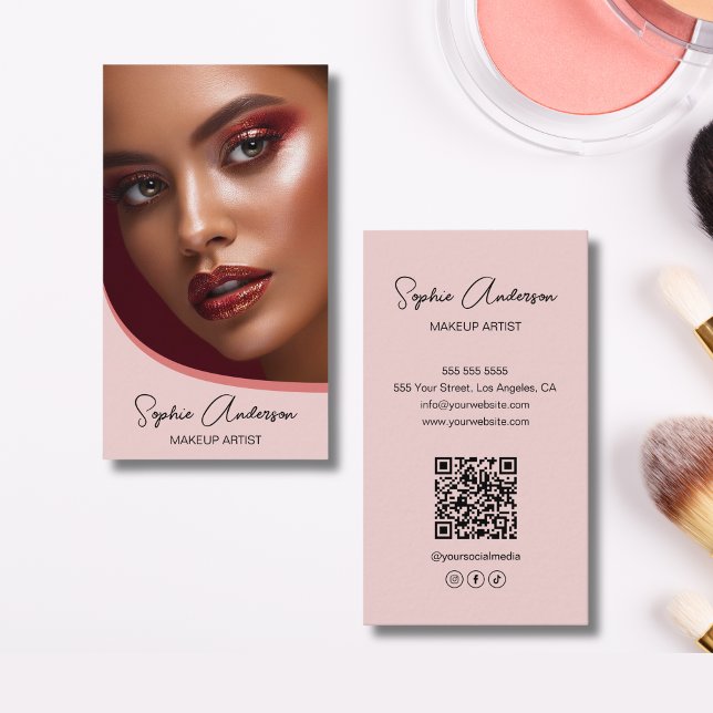 Modernes Makeup-Künstler-Foto QR Pink Visitenkarte (Modern Makeup Artist Photo QR Pink Business Card)