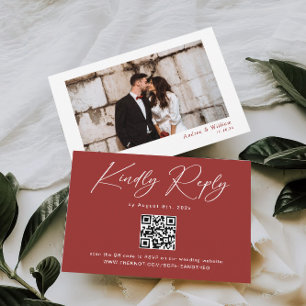 Modernes Marroon Wedding RSVP Begleitkarte