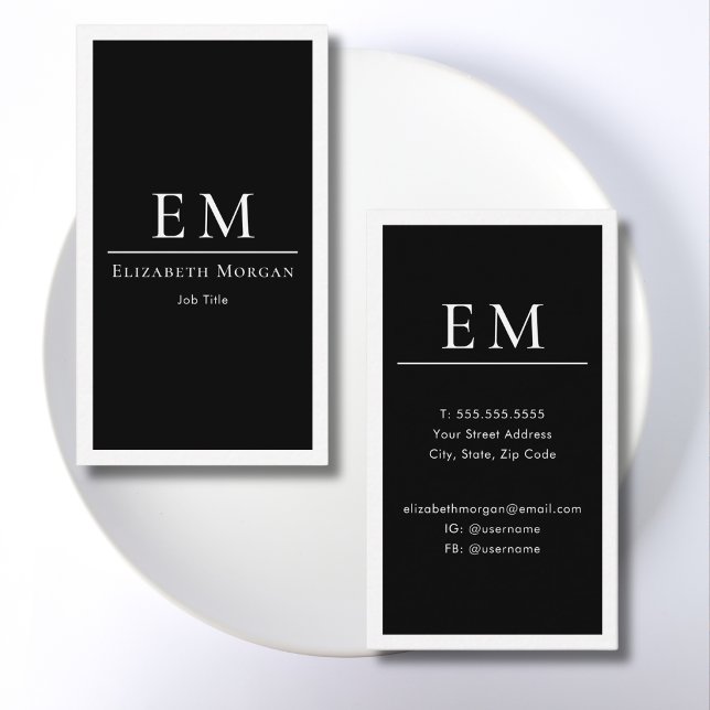 Modernes Minimal Schwarz Weiß Monogramm Vertikal Visitenkarte (Von Creator hochgeladen)
