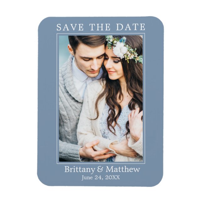 Modernes Minimalistisches Dusty Blue Save the Date Magnet (Vertikal)