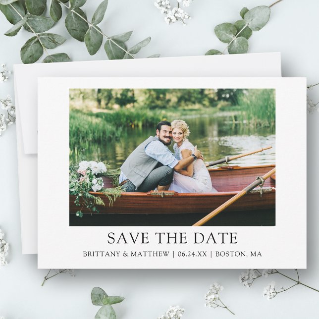 Modernes Minimalistisches Einfaches Foto Save The Date (Customize to change text size, style or to add more text & photos to back of card.)