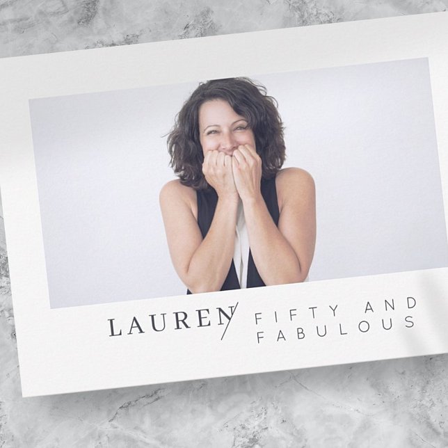 Modernes Minimalistisches Foto 50 & Fabulous Gebur (Von Creator hochgeladen)