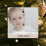 Modernes Minimalistisches Foto und personalisierte Keramikornament<br><div class="desc">Modernes Minimalistisches Foto und personalisierter Text rosa</div>