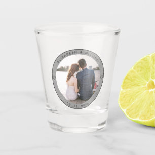 Modernes, Minimalistisches, frisch geflochtenes Fo Schnapsglas