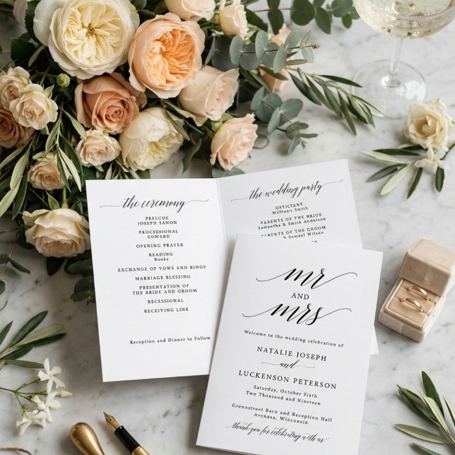 Modernes minimalistisches gefaltetes Hochzeitsprog Programm (Von Creator hochgeladen)