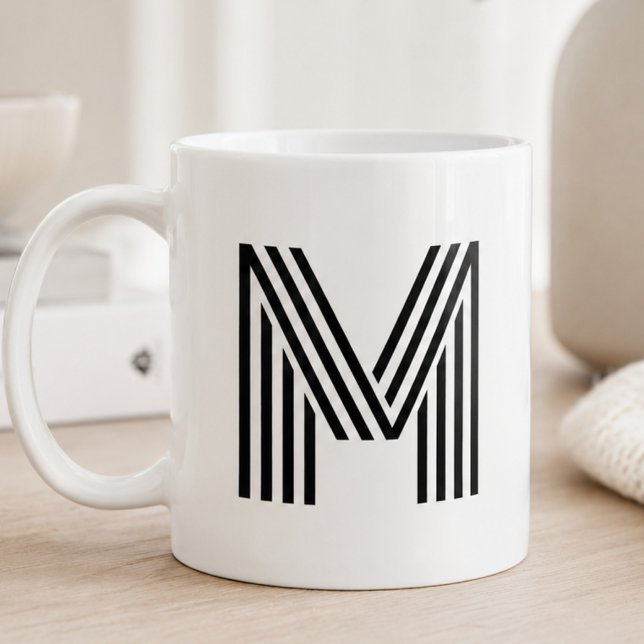Modernes minimalistisches Monogramm Anfangsbuchsta Kaffeetasse (Von Creator hochgeladen)