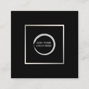 Modernes, minimalistisches, schwarz-silbernes Logo Quadratische Visitenkarte