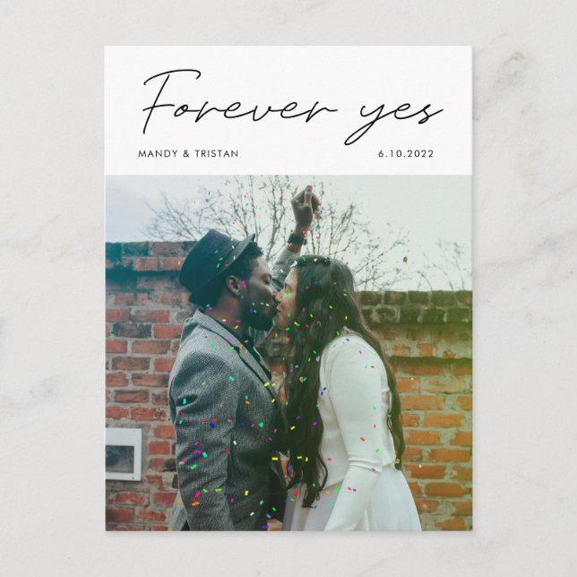 Modernes Minimalistisches Script Foto Hochzeitsfei Ankündigungspostkarte (Vorderseite)