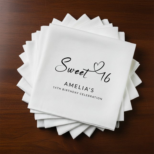 Modernes Minimalistisches Script Heart Sweet 16 Serviette (Von Creator hochgeladen)