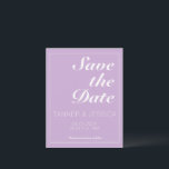 Modernes Minimalistisches Soft Lila & Weiß Save The Date<br><div class="desc">Hübsche,  moderne,  minimalistische und trendige Hochzeit Save the Date bietet einen weichen,  pastellfarbenen lila Hintergrund (Pantons Farbauswahl 2022 "Orchid Bloom") mit weißen,  anpassbaren Textblöcken in modernen Schriftart</div>