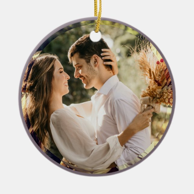 Modernes Minimalistisches Taupe Gray Couple Weddin Keramik Ornament (Vorne)