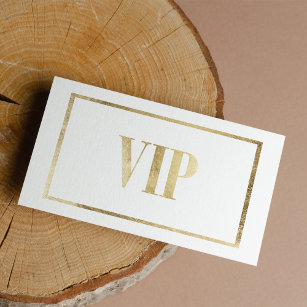 Modernes Mitglied des VIP-Kartenclubs mit weißem G Visitenkarte