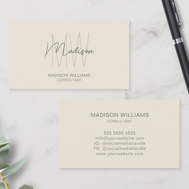 Modernes Monogram Logo Creme Tan Consultant Visitenkarte (Modern Monogram Logo Cream Tan Consultant Business Card)