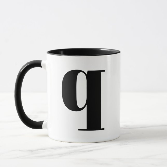 Modernes Monogramm Anfangsbuchstaben q Schwarz und Tasse (Links)