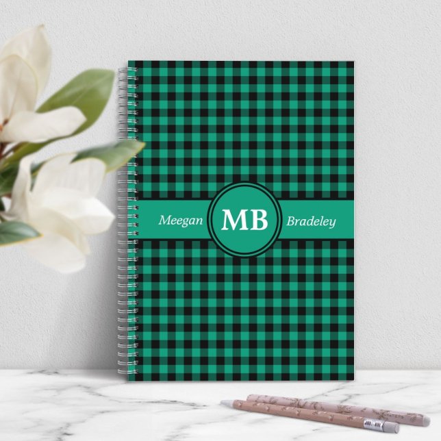 Modernes Monogramm Grünes Kariertes Muster Notizblock (Modern Monogram Green Plaid Pattern Notebook)
