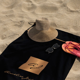 Modernes Monogramm personalisiertes schwarzes Gold Strandtuch