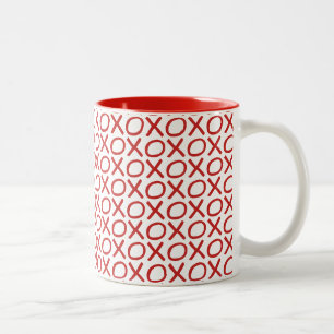 Modernes Muster XOXO Valentinstag Liebe Zweifarbige Tasse