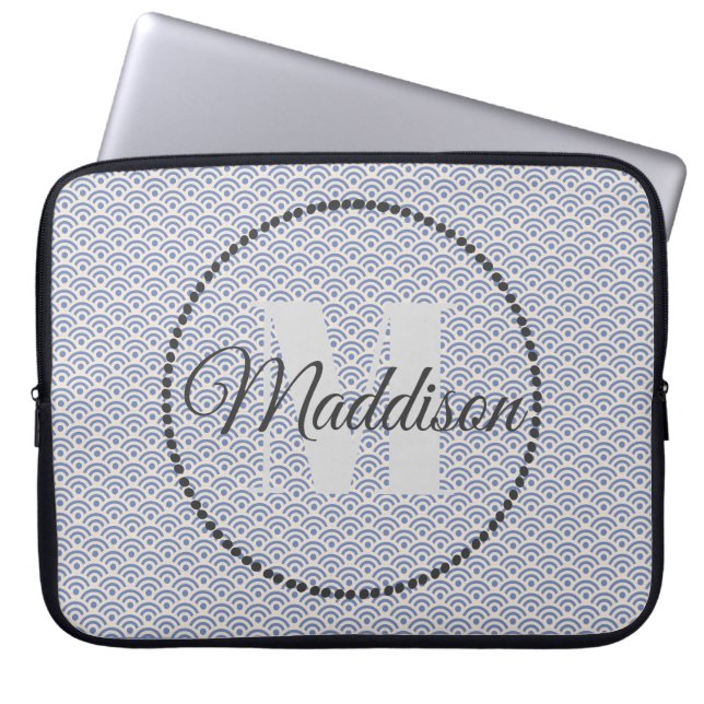 Modernes Mustermonogramm Ihr Name Blau personalisi Laptopschutzhülle (Vorderseite)