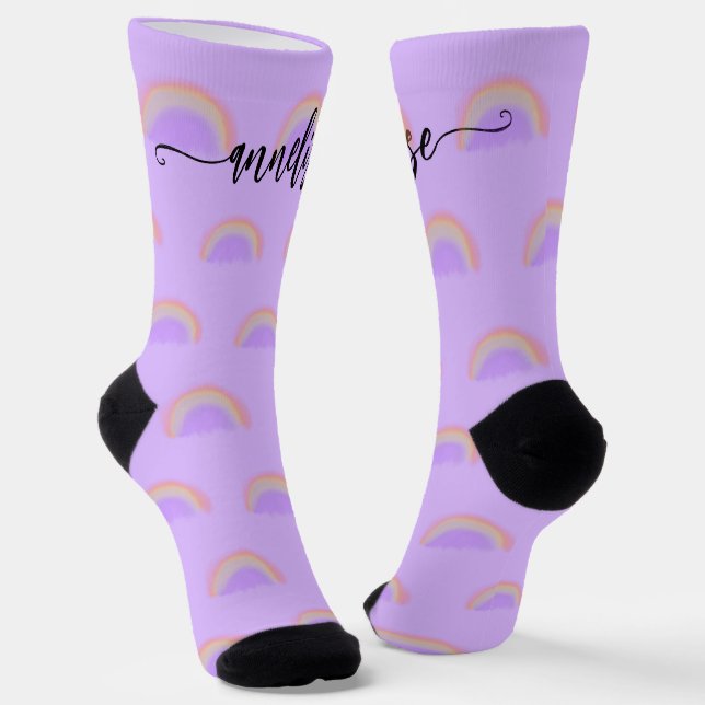 Modernes Namensskript personalisierter pastellfarb Socken (Gewinkelt)