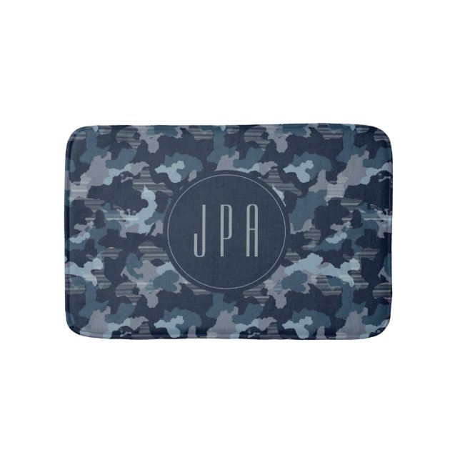 Modernes Navy Blue Army Camouflage Muster Monogram Badematte (Vorderseite)