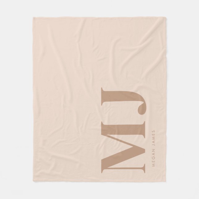 Modernes neutrales Beige-Monogramm Fleecedecke (Vorderseite)