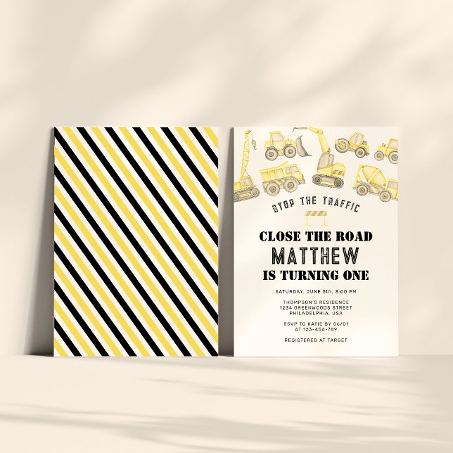 Modernes Niedliches Baufahrzeug zum ersten Geburts Einladung (Von Creator hochgeladen)