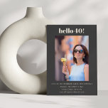 Modernes Niedliches Simple Black 40. Geburtstag Pa Einladung<br><div class="desc">Modernes Niedliches Einfaches Schwarzes Hintergrund 40. Geburtstag Party Foto Einladung</div>