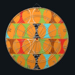 Modernes Orange Design Dart Board Mitte Jahrhunder Dartscheibe<br><div class="desc">Klopfen Sie. Wer ist da? Mitte Jahrhundert Modernes Orange Muster Dart Board! Hey, mit einem Design dieses Retro, braucht man keine Stanzlinie. Dieses perfekte Mod-Muster zeichnet sich durch einen lebhaften, orangefarbenen Hintergrund und eine hübsch kitschige Form in Grün, Rot, Türkis, Schwarz & Weiß und Holzkorn aus. Die Form hat wahrscheinlich...</div>