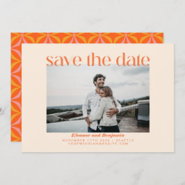 Modernes Orange Retro Typografy Foto Wedding Save The Date