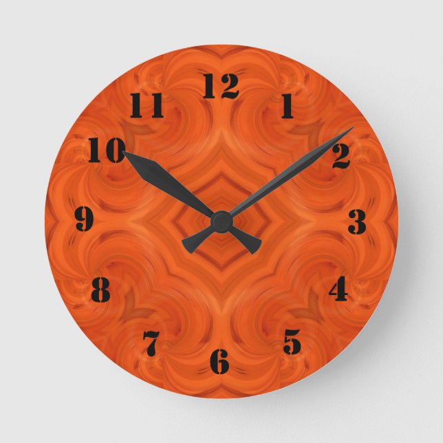 Modernes orangefarbenes Holzmuster Runde Wanduhr (Vorderseite)