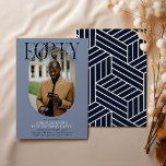 Modernes Oval Foto & Unterschrift 40. Geburtstag Einladung<br><div class="desc">Moderne stilvolle 40. Geburtstagseinladung. Das Design beinhaltet ein ovales Foto des Geburtstagsmädchens/Jungen, die elegante Schrift "FORTY" mit dem Namen der Personen in der Signatur-Schrift über dem oberen Teil und eine einfache Geburtstagsgeschenk-Vorlage, die sich leicht mit Ihren eigenen Details anpassen lässt. Die Farben können auch an das eigene Party angepasst werden....</div>